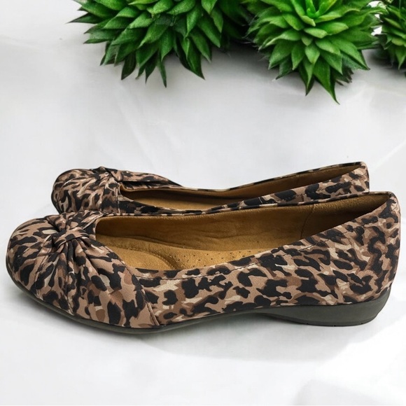 Natural Soul All Thru Comfort Slip Genie Leopard Print Twist
Front Flat Sz 9 - Picture 1 of 11
